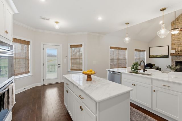 1132 Owen Layne Dr, Murfreesboro, TN 37129