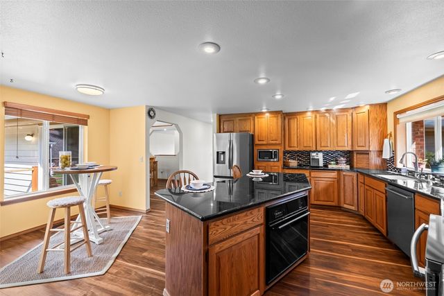 23106 164th Avenue E, Graham, WA 98338
