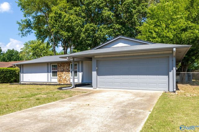 1911 West Tuliptree Drive, Huntsville, AL 35803