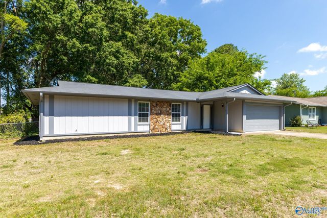 1911 West Tuliptree Drive, Huntsville, AL 35803