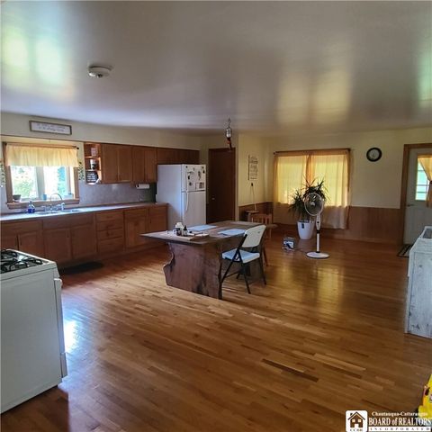 8143 Route 474, Clymer, NY 14724