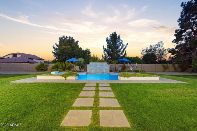1739 S 142ND Street, Gilbert, AZ 85295