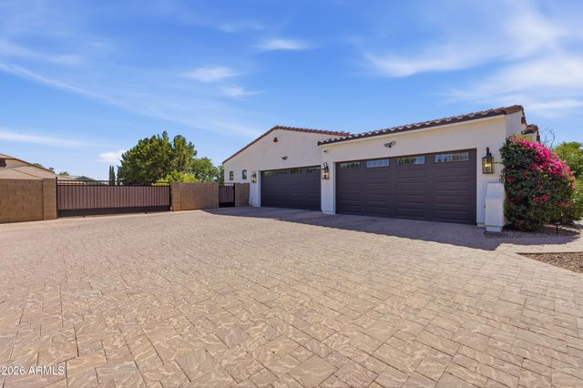 1739 S 142ND Street, Gilbert, AZ 85295