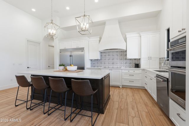1739 S 142ND Street, Gilbert, AZ 85295