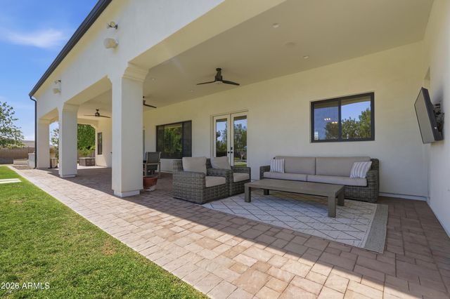 1739 S 142ND Street, Gilbert, AZ 85295