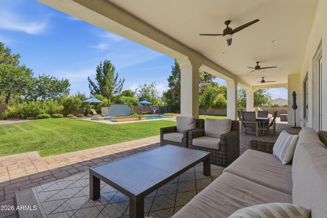 1739 S 142ND Street, Gilbert, AZ 85295