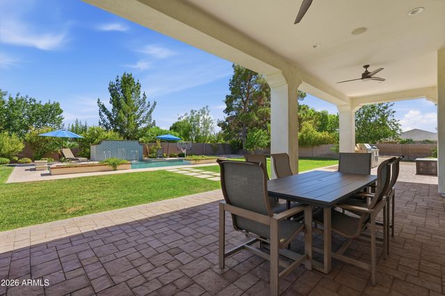1739 S 142ND Street, Gilbert, AZ 85295
