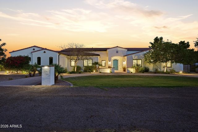 1739 S 142ND Street, Gilbert, AZ 85295