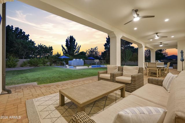 1739 S 142ND Street, Gilbert, AZ 85295