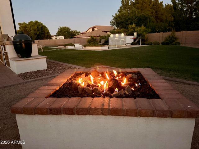 1739 S 142ND Street, Gilbert, AZ 85295