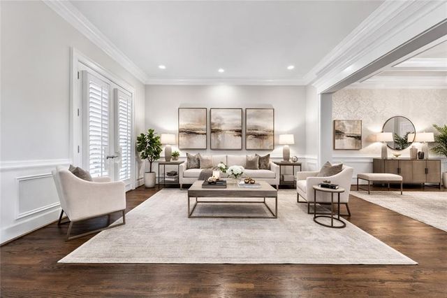 92 Old Ivy Road NE 7, Atlanta, GA 30342