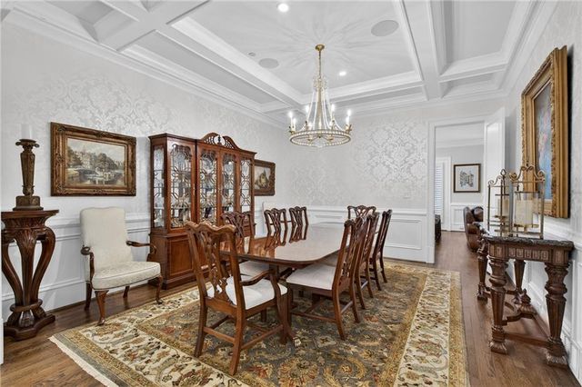 92 Old Ivy Road NE 7, Atlanta, GA 30342