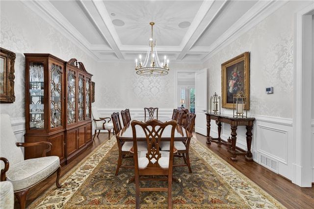 92 Old Ivy Road NE 7, Atlanta, GA 30342