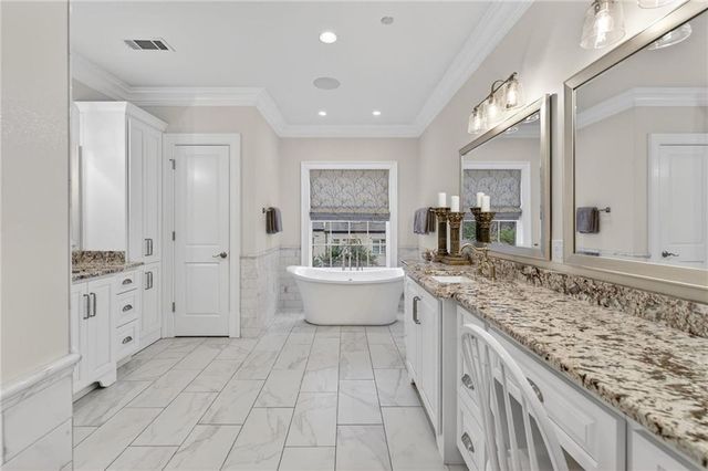 92 Old Ivy Road NE 7, Atlanta, GA 30342