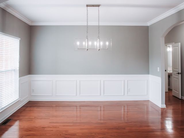806 Warrington Ct, Gallatin, TN 37066