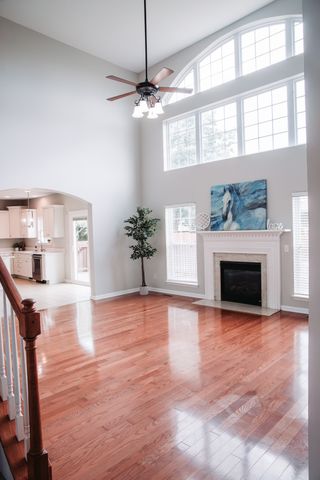 806 Warrington Ct, Gallatin, TN 37066