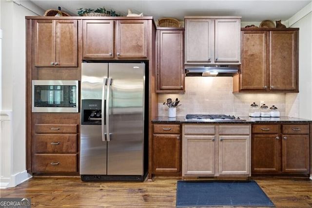 136 Lullwater Lane, Dallas, GA 30132