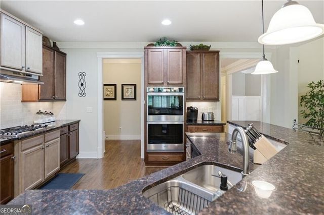136 Lullwater Lane, Dallas, GA 30132