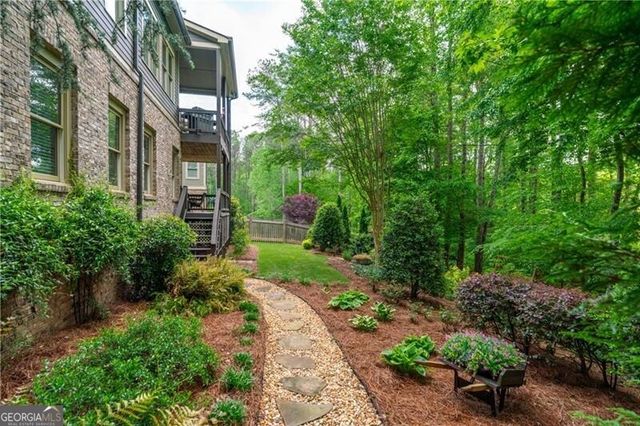 136 Lullwater Lane, Dallas, GA 30132