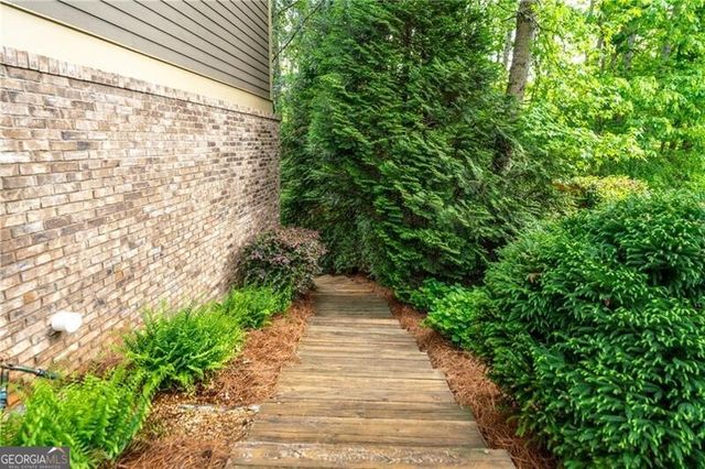 136 Lullwater Lane, Dallas, GA 30132