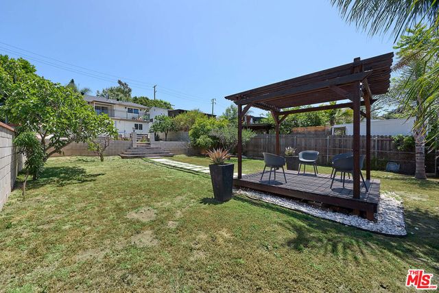 1509 N Avenue 56, Los Angeles, CA 90042