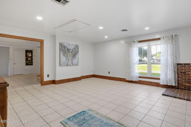 126 Brigante Place, Lafayette, LA 70508