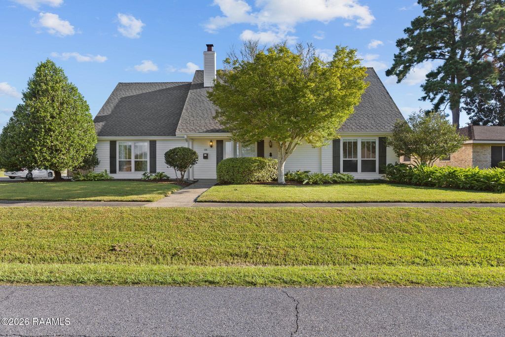 126 Brigante Place, Lafayette, LA 70508