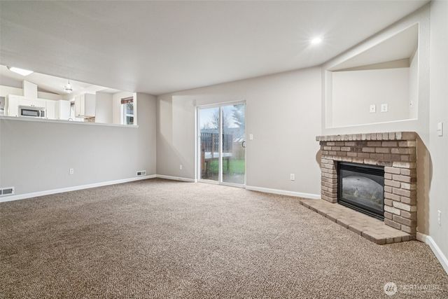 17903 68th Avenue E, Puyallup, WA 98375