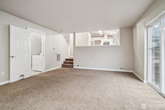 17903 68th Avenue E, Puyallup, WA 98375