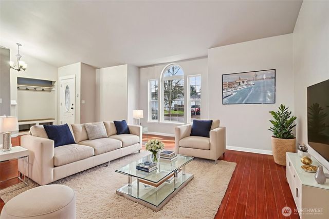 17903 68th Avenue E, Puyallup, WA 98375