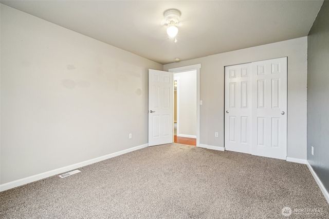 17903 68th Avenue E, Puyallup, WA 98375