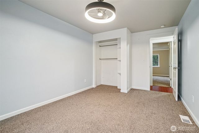 17903 68th Avenue E, Puyallup, WA 98375