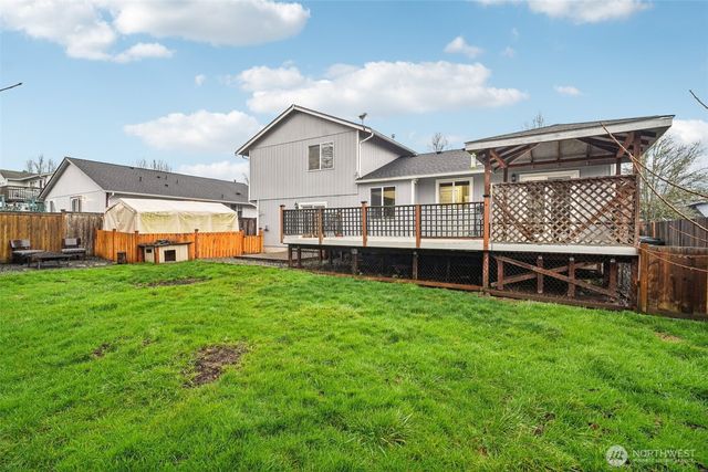 17903 68th Avenue E, Puyallup, WA 98375