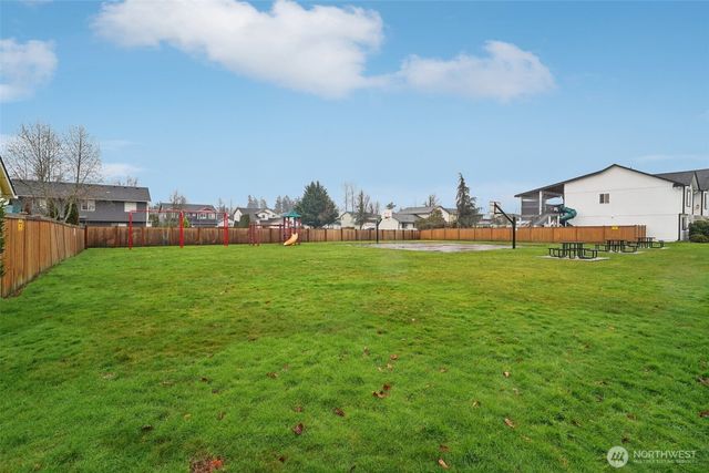 17903 68th Avenue E, Puyallup, WA 98375