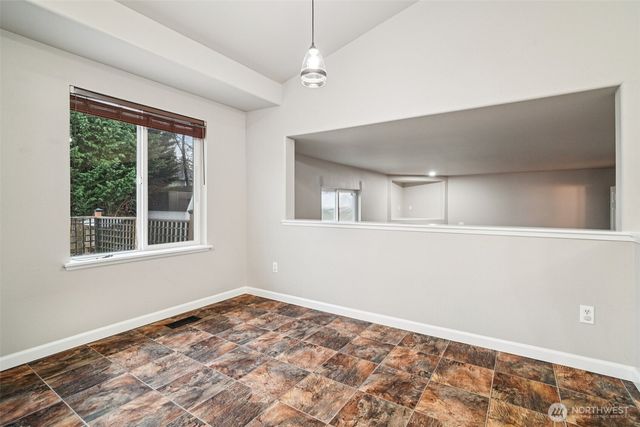 17903 68th Avenue E, Puyallup, WA 98375