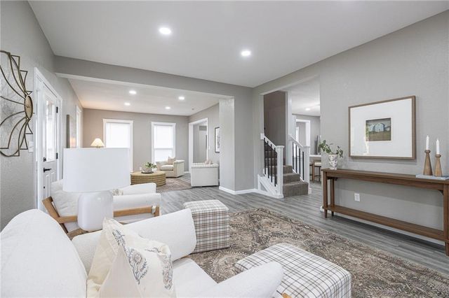 21195 S Woodland Road, Spring Hill, KS 66083