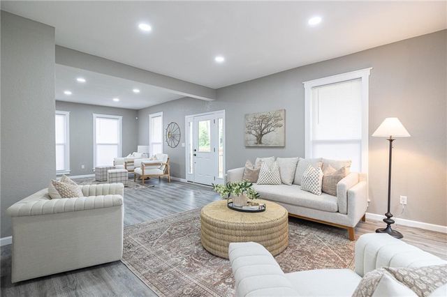 21195 S Woodland Road, Spring Hill, KS 66083