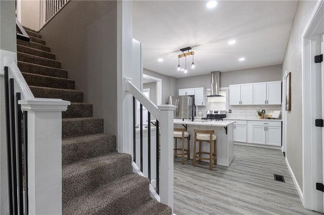 21195 S Woodland Road, Spring Hill, KS 66083