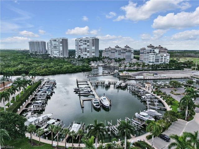 13665 Vanderbilt DR 301, Naples, FL 34110