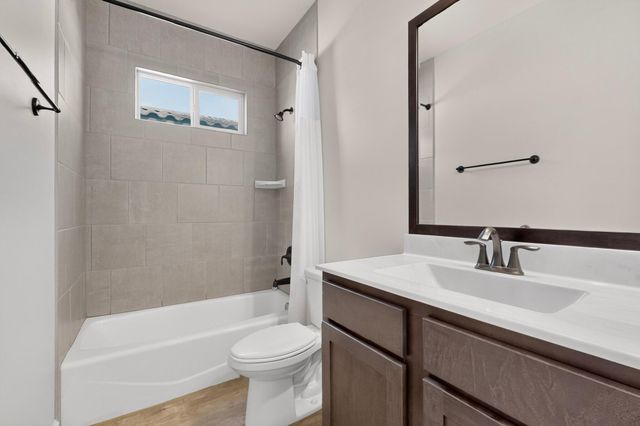3932 Kodiak Road NE, Rio Rancho, NM 87144