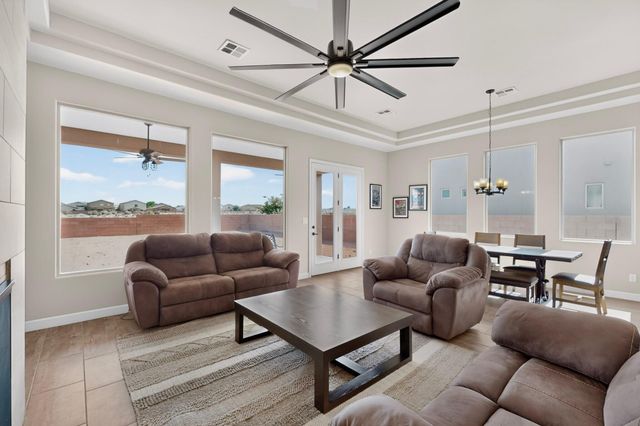 3932 Kodiak Road NE, Rio Rancho, NM 87144