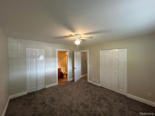 683 E Fox Hills Drive, Bloomfield Hills, MI 48304