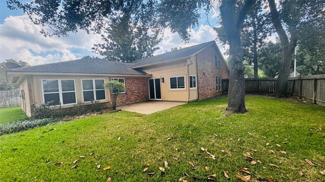 1903 Brushy Creek Drive, Sugar Land, TX 77478