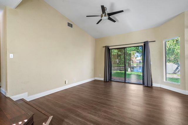 6154 Country Fair Circle, Boynton Beach, FL 33437