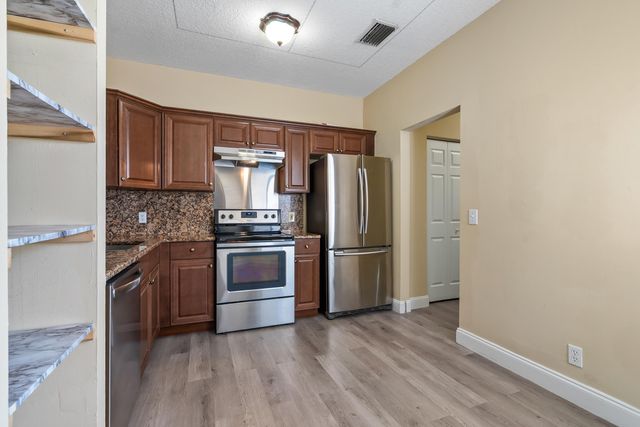 6154 Country Fair Circle, Boynton Beach, FL 33437