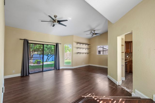 6154 Country Fair Circle, Boynton Beach, FL 33437