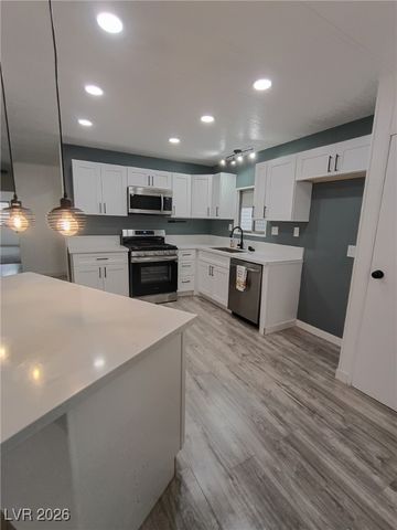 3660 Gulf Shores Drive, Las Vegas, NV 89122