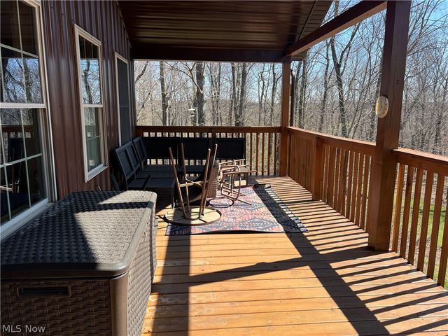 5180 Fresno Road, Dellroy, OH 44620