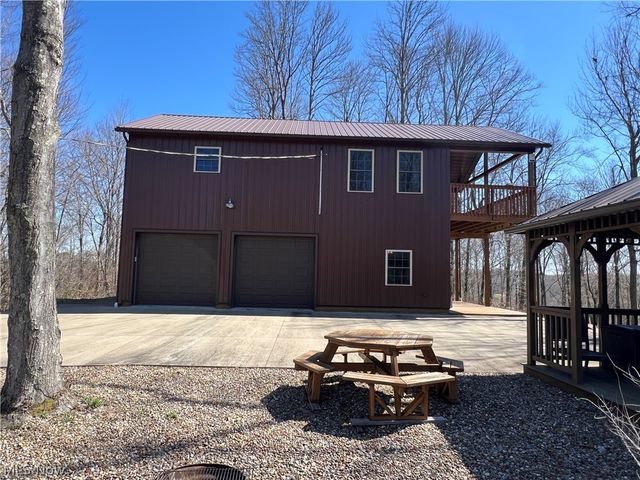 5180 Fresno Road, Dellroy, OH 44620