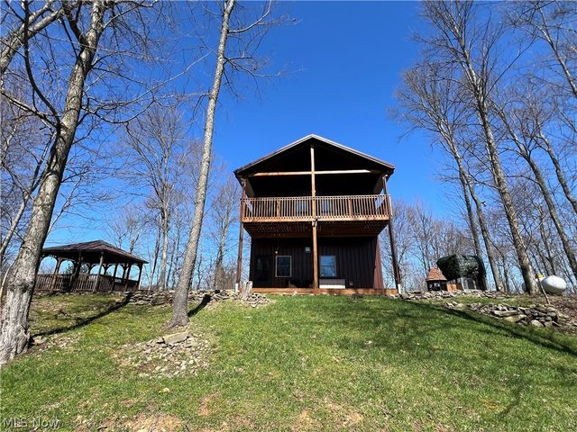 5180 Fresno Road, Dellroy, OH 44620